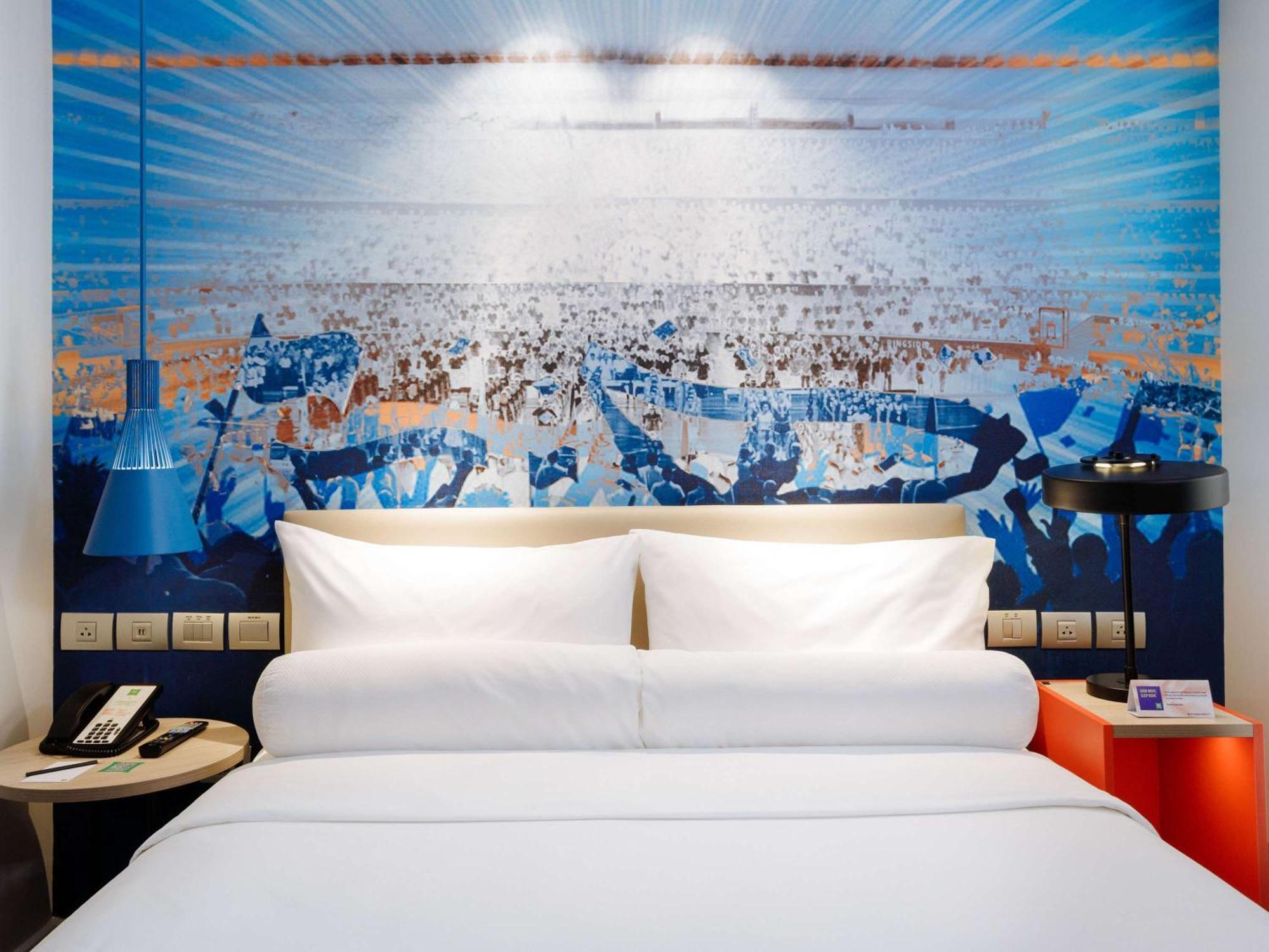 Ibis Styles Manila Araneta City Quezon City Exterior photo