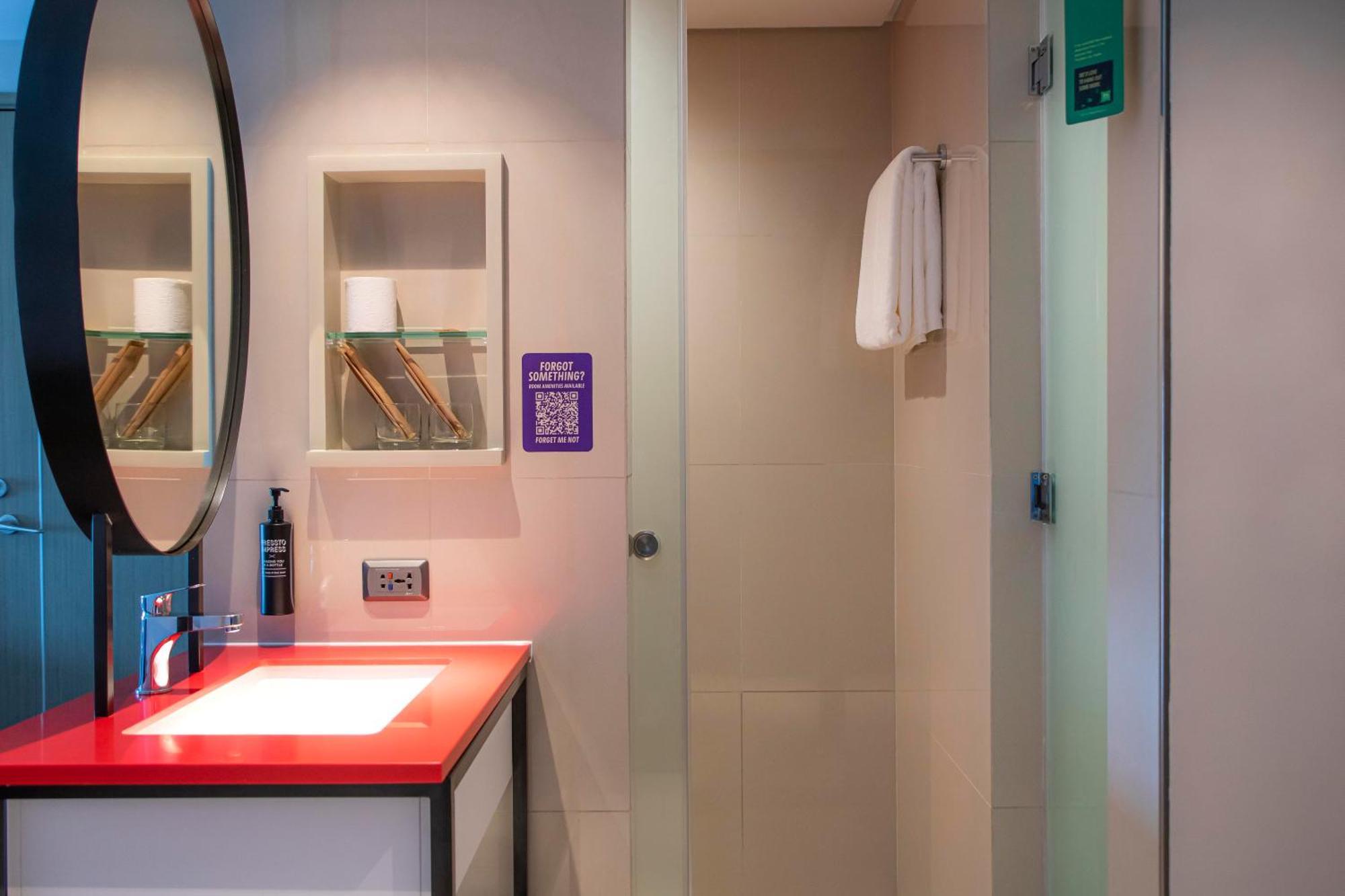 Ibis Styles Manila Araneta City Quezon City Exterior photo